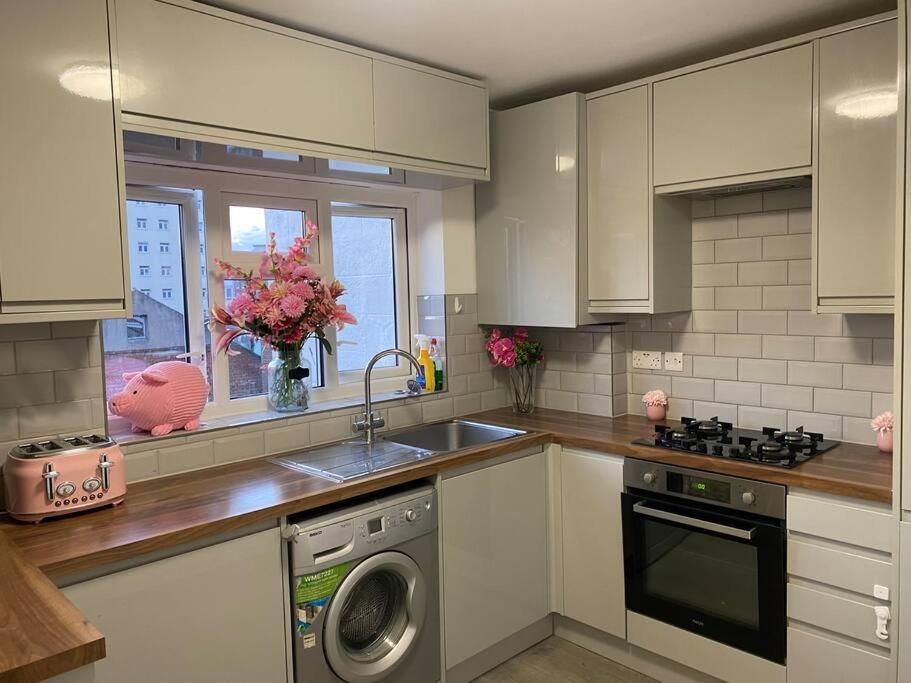 Brighton New Apartment Free Parking Sleeps 6 Exterior foto